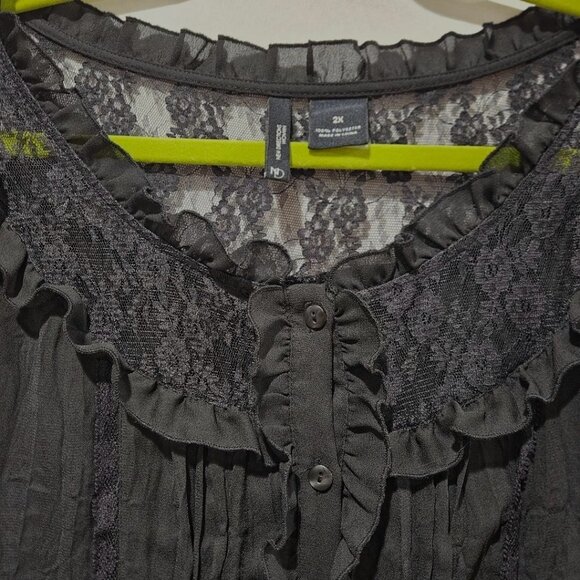 GOTH BLACK LACE EDWARDIAN SHORT SLEEVE WITCHY RUFFLE NECK BUTTON TOP BLOUSE 2X - Picture 2 of 4